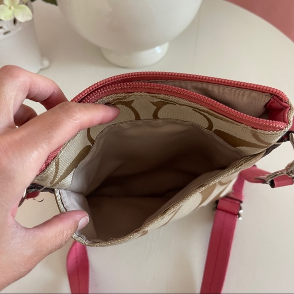 Coach crossbody bag - Picture 3 of 8